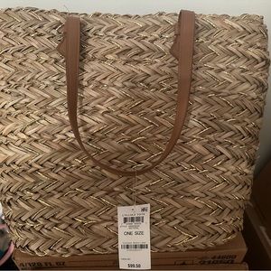 Beautiful beach bag.  Brand new!